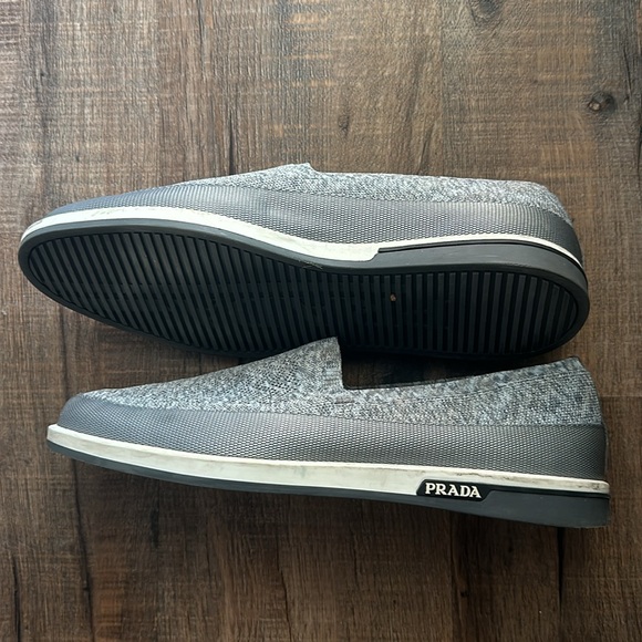 Prada knit loafers. Great condition. Size 9 - Picture 5 of 8